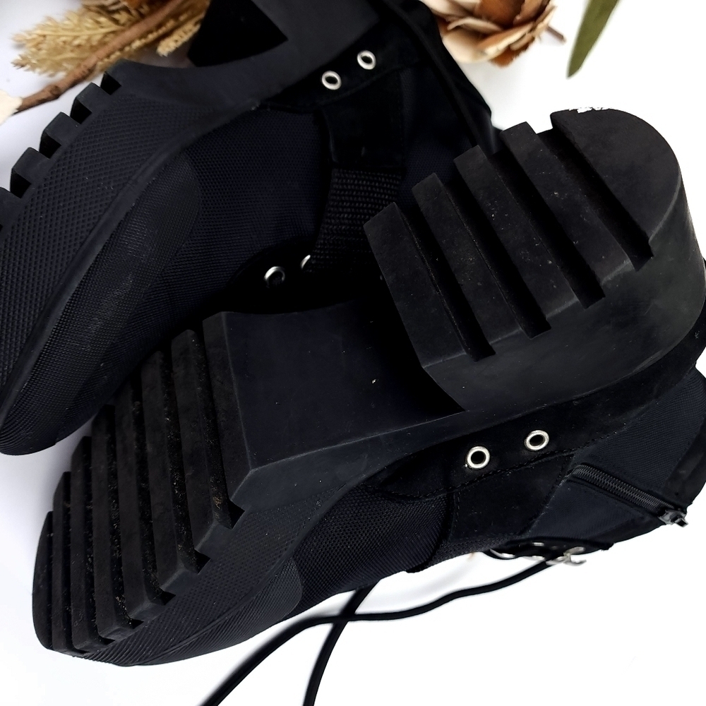 Steve Madden Sz 8.5m Black Platform Boots - Picture 10 of 13